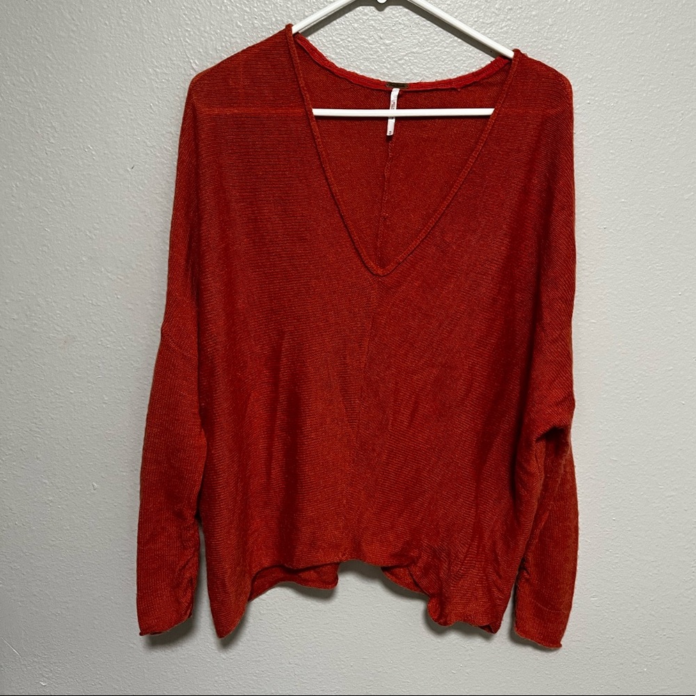 FREE PEOPLE SWEATER